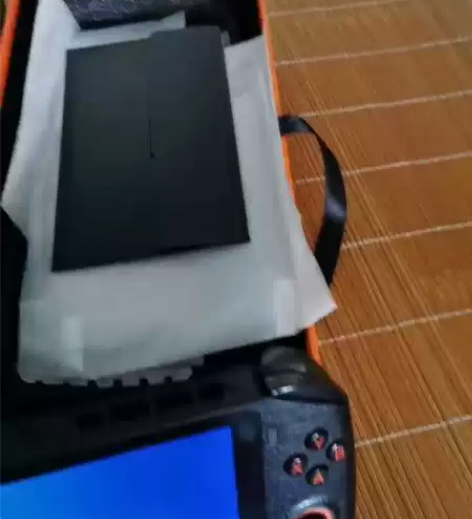 onexplayer壹号本。几乎全新。1T...