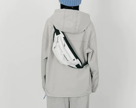 CHAOFANJI日系斜挎包男士潮牌胸包国...