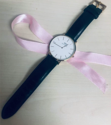 DW手表，白盘 正品，购于网易海淘考拉，好...