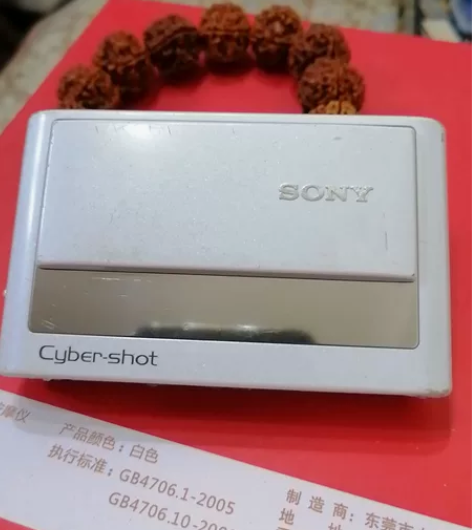 索尼数码相机DSC一T20。皮毛一般见图自...