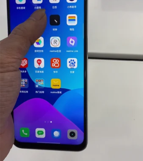 真我Q3全网通5g手机8+128g.手机全...