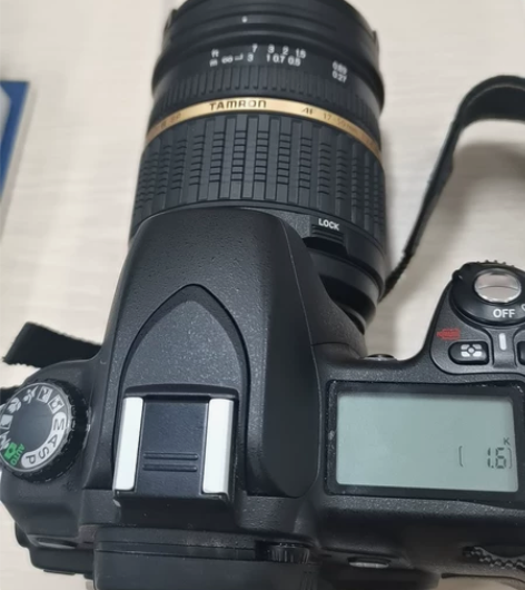 老单反，适合摄影新手练手，操作方便，色彩准...