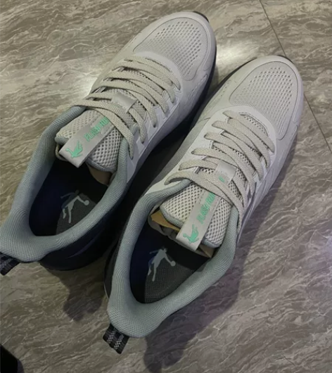 乔丹舒适男鞋 感兴趣的话点“我想要”和我私...