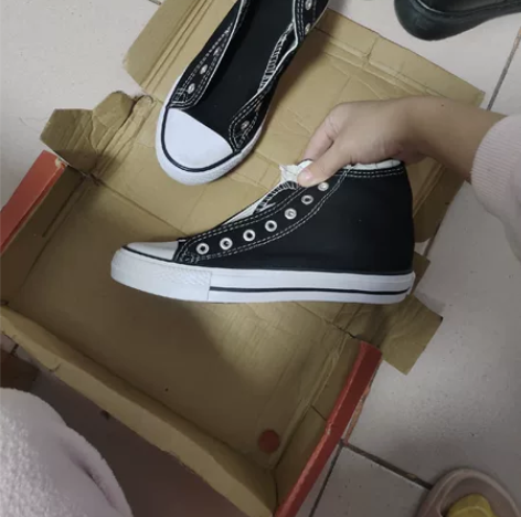 全新黑色帆布鞋简约38码设计软底春夏秋款女...
