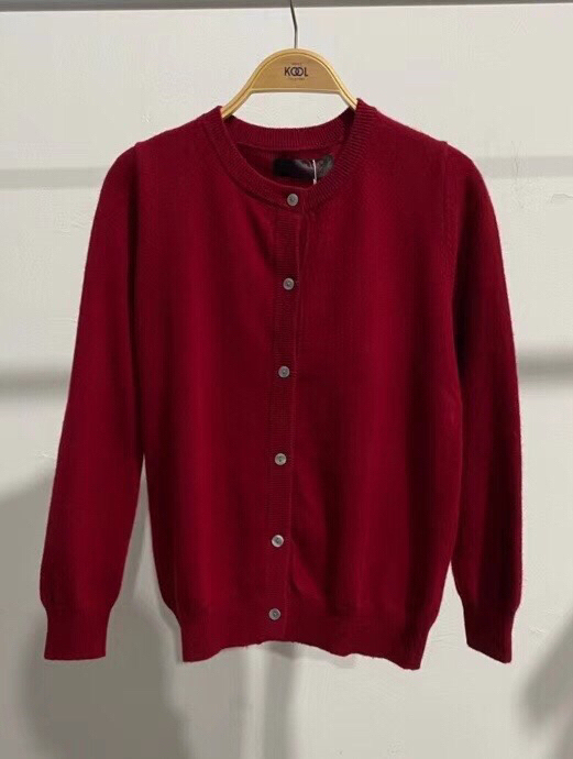 显瘦女士羊绒衫纯山羊绒