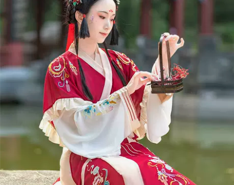 原创正品汉服女晋制交领齐腰襦裙 刺绣魏晋风...