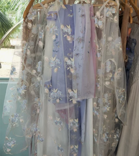 自拍馆更新服装,樱洛茗月萱齐胸襦裙套装汉服...