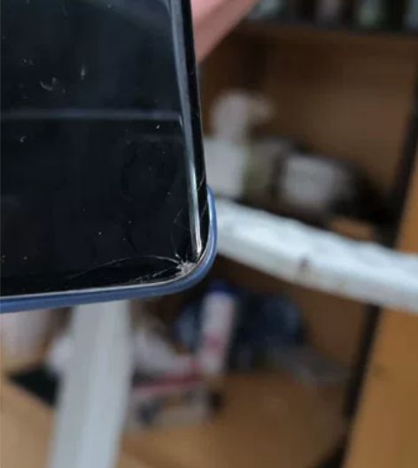 小米11ultra 12+512 屏幕右下...