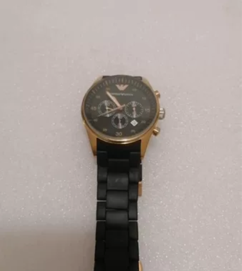 今收到,阿玛尼手表一块,AR5905.品相...