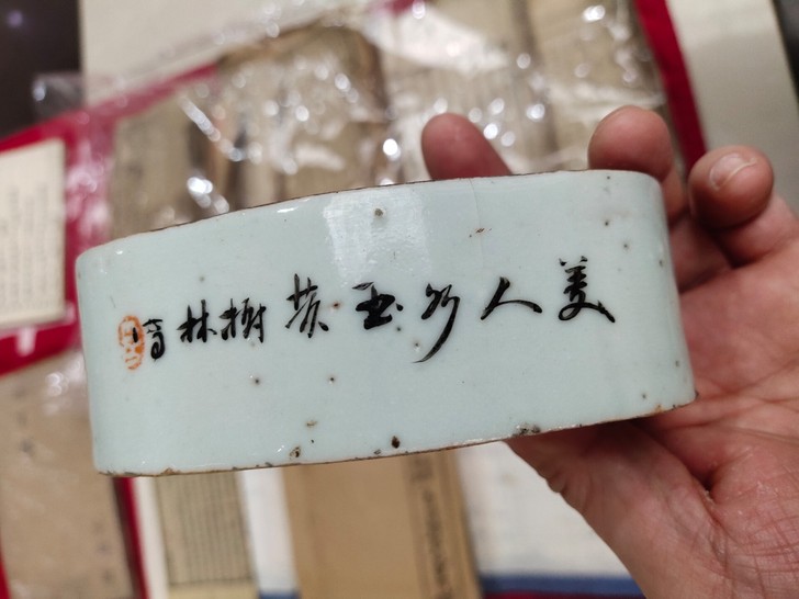 清末民国小瓷件，文房器