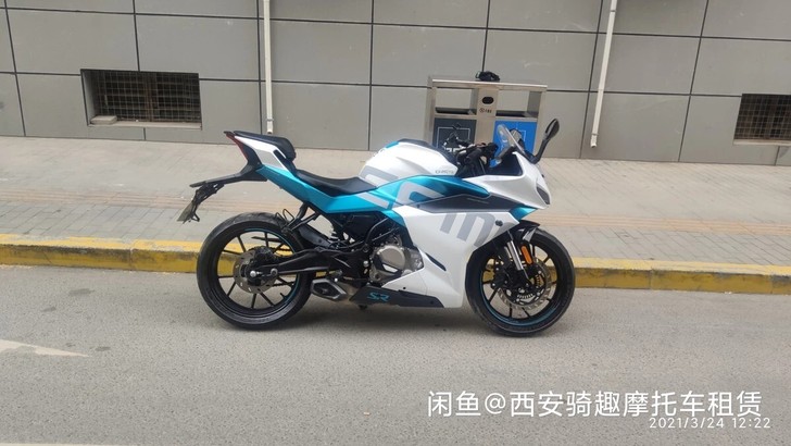 春风250sr出租   高配  可提供头盔...