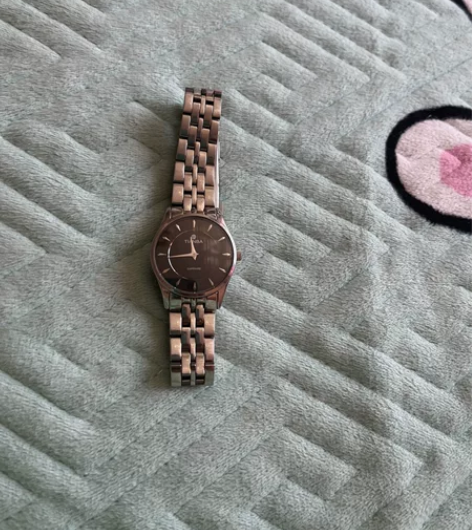 女士手表，天王一个厂家的，几乎全新 感兴趣...