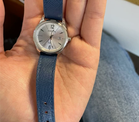 西铁城官方正品时尚休闲日期显示小牛皮表带石...