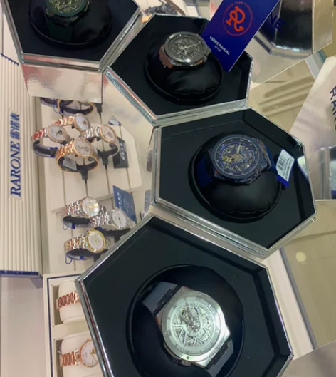 雷诺表双子星2022新款雷诺双子星手表异彩...