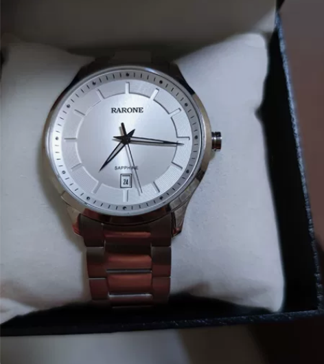 雷诺男士手表 感兴趣的话点“我想要”和我私...