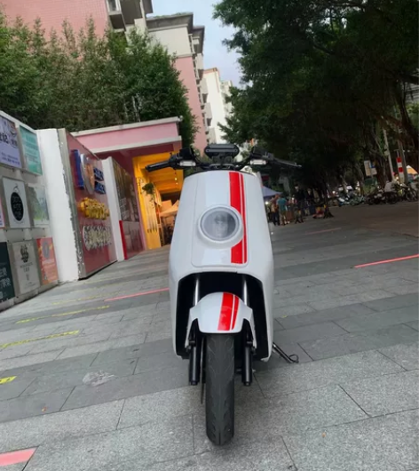 小牛电动 N1S都市版 18年落地，实表1...