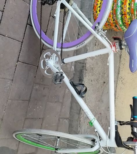 死飞2.6车型低价转让 感兴趣的话点“我想...