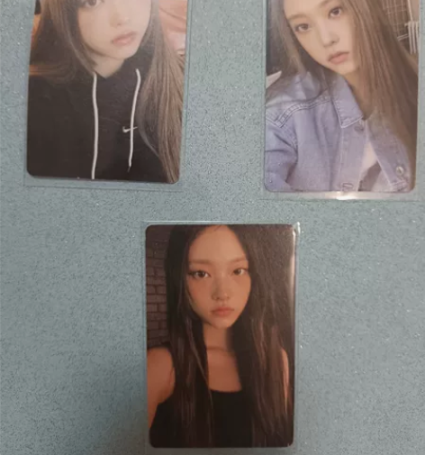 出这三张haerin小卡，全新无暇，可对光...