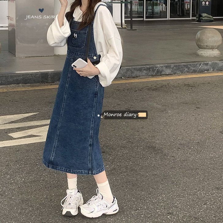 宽松刺绣牛仔连衣裙2020新款秋季女装开叉...
