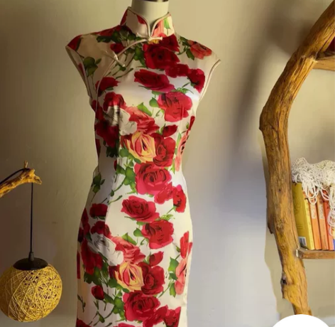 古着玫瑰印花旗袍、胸围86腰围68臀围92...