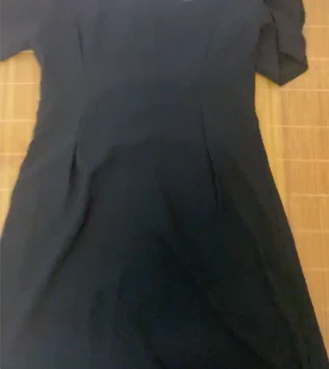 大码2022夏季新款女法式赫本风小黑裙小香...