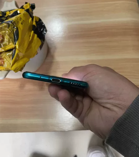 华为nova5pro。8+128。 无拆无...