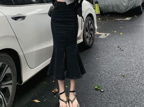 包臀牛仔半身裙女2022夏季新款高腰显瘦黑...