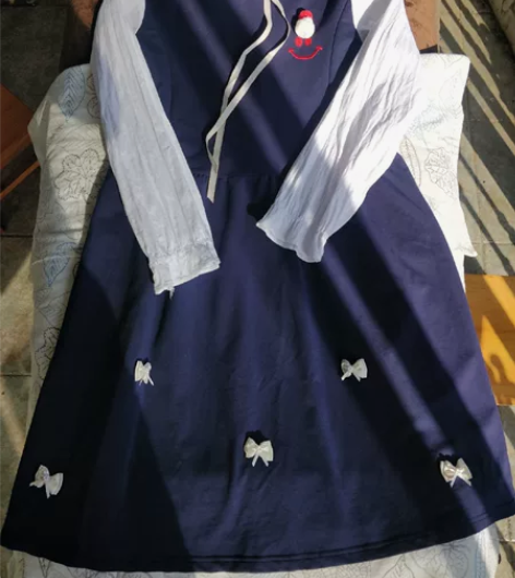 长袖连衣裙，春秋款，实测裙长90cm，感觉...
