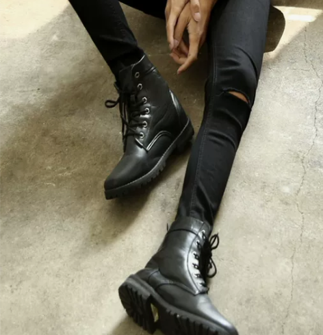 破洞牛仔裤 破洞牛仔裤乞丐裤男修身小脚黑色...