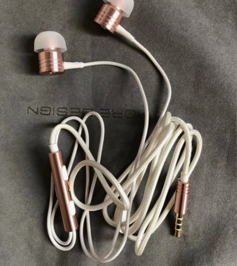 1more万魔E1003活塞耳机复刻版，较...