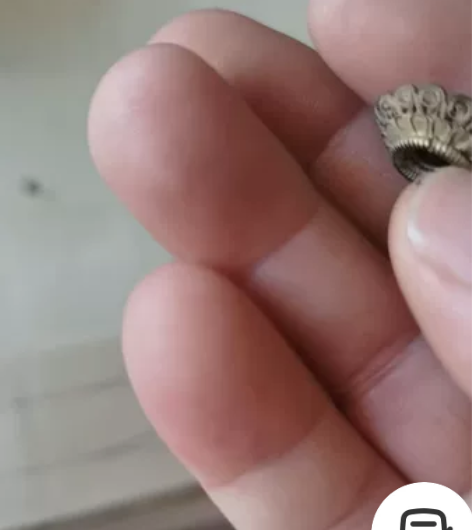 簪花或者帽花，工艺非常棒，只有一点点小瑕疵...