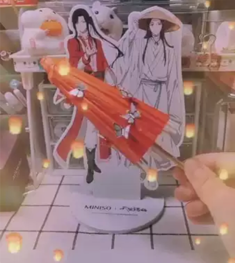 #天官赐福 一直有一个想法，花城变小后他的...