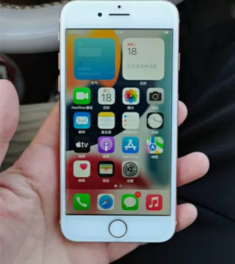 苹果8  国行64G仅换过电池  其他全原...