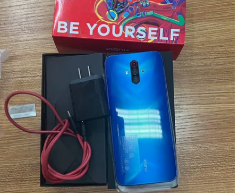 努比亚 Nubia 红魔Play 5G全网...