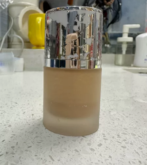 迪奥Dior 肌活蕴能精华粉底   余量在...