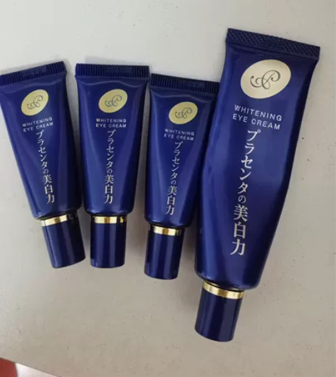 明色美白眼霜，大的用了一部分，小的三只全新...