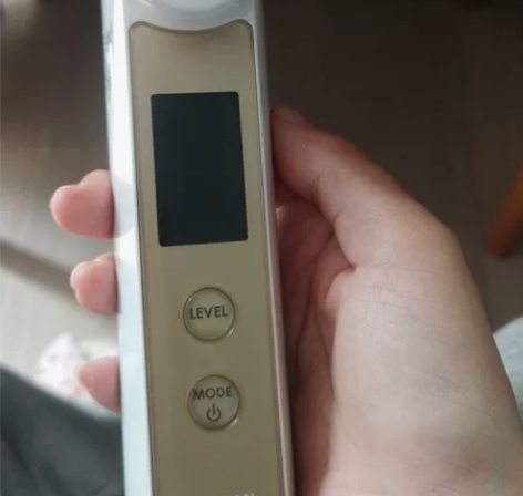 雅萌美容仪，朋友从日本带回来的，太懒了没用...