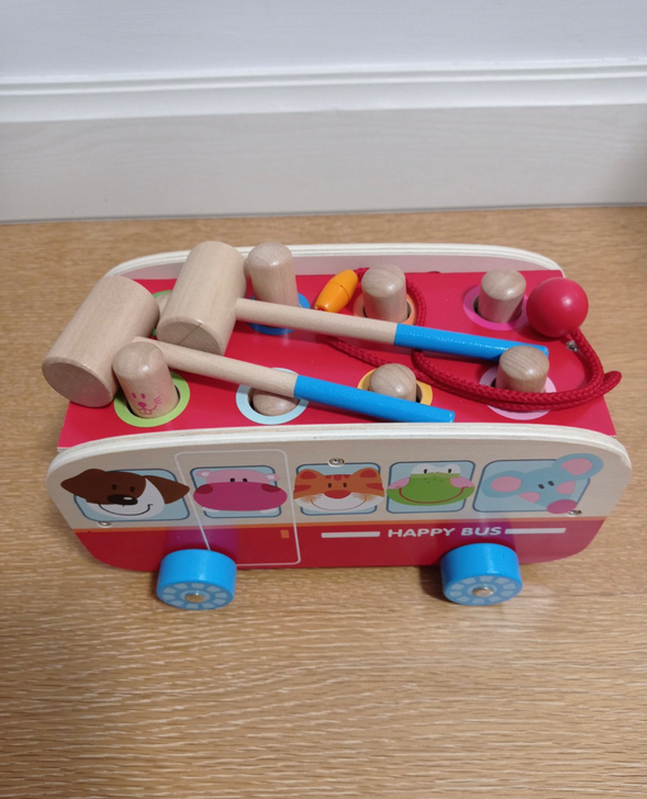 动物巴士车打地鼠  外盒略有破旧   包邮...