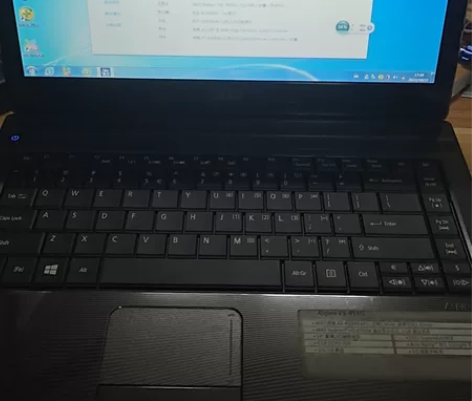 宏基e1-451 成色配置如图,正常使用...