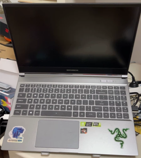 机械革命蛟龙50，r5 5600H 306...