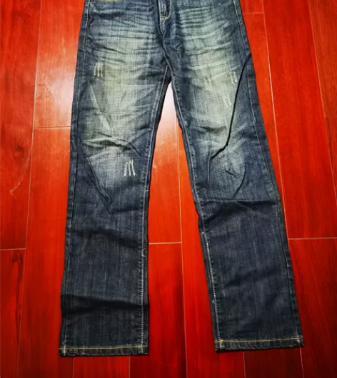 牛仔裤男，直筒裤，170/74A，2尺3的...