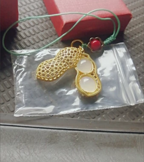 【一生所爱】纯银古法金镶和田玉手机链挂绳短...