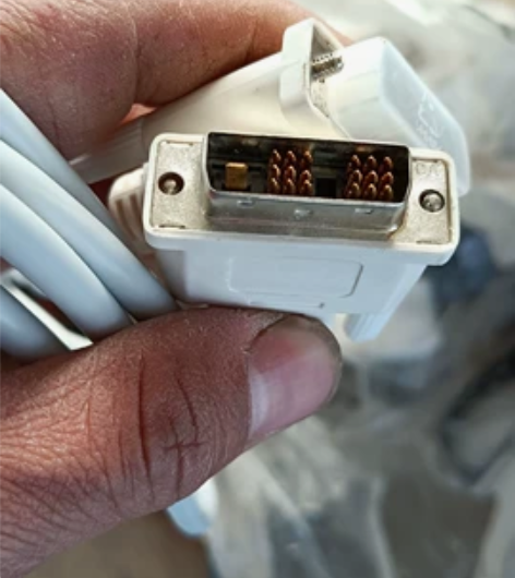 DVI信号线3米，带磁环白色 感兴趣的话点...