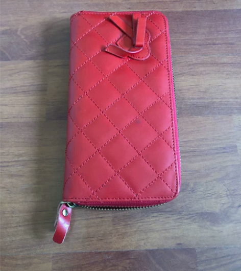 ASK阿萨客女士红色钱包手包 感兴趣的话点...