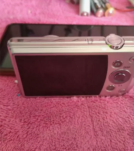 卡西欧S300，照相机一台，成色见图，实物...