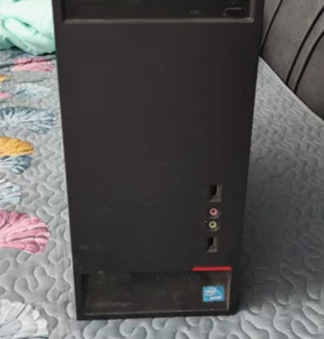 台式电脑一台，联想台式机一台。i3 210...