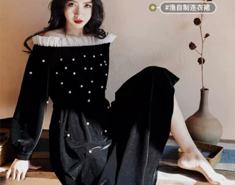 法式复古金丝绒连衣裙 组合形式：单件 服装...