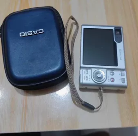 卡西欧ex-z55数码相机。 品相好，功能...