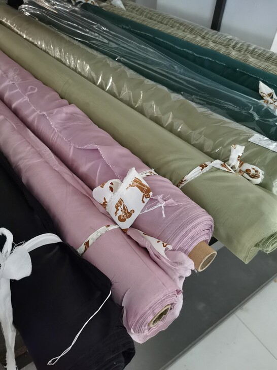 9m/m丝棉面料（28.5%桑蚕丝，71....