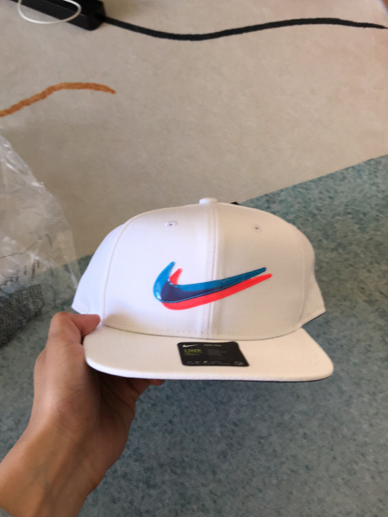 全新Nike耐克裸眼3D logo双勾大童...